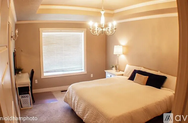Master Bedroom with King Bed