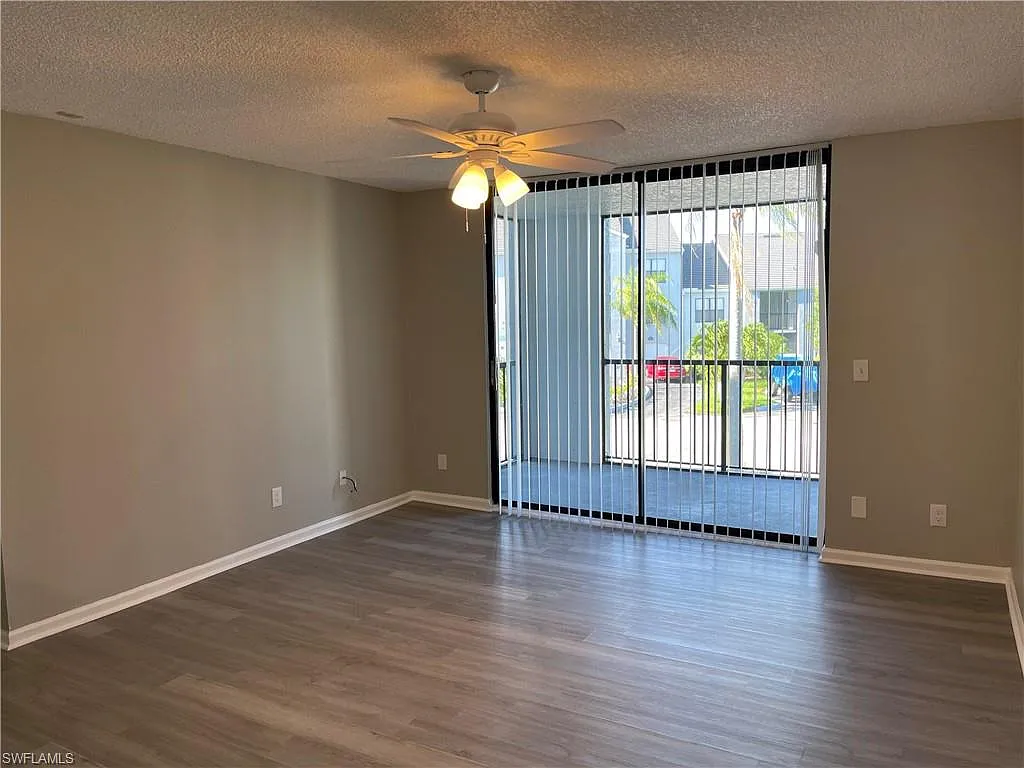 Building Photo - 13555 Eagle Ridge Dr #925