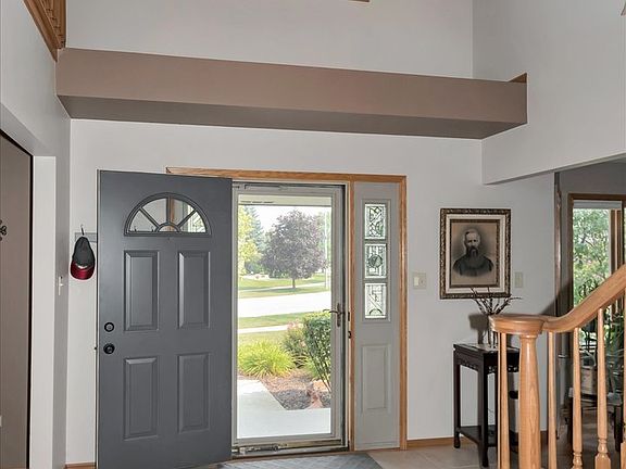 2nd image of 19524 Southfield Ln