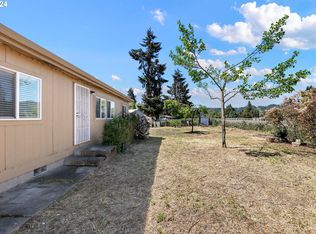 669 54th St, Springfield, OR 97478