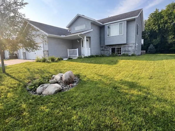 206 Rookery Dr, Cold Spring, MN 56320