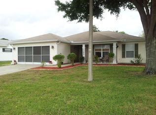 1086 Parakeet Trl, Lakeland, FL 33809