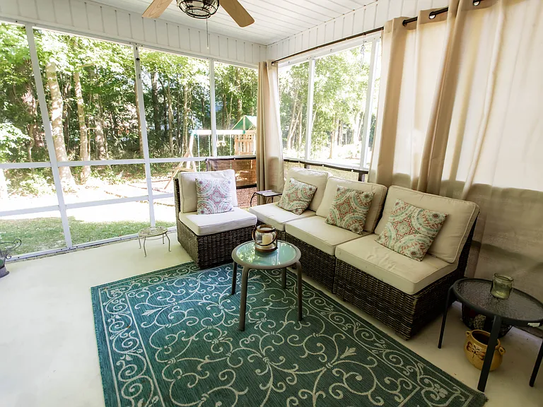 235 Sellhorn Blvd — Photo 25