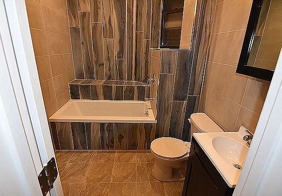 3rd image of 24 Rogers Ave #1R