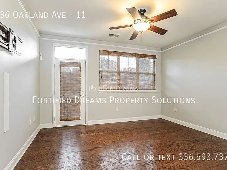 536 Oakland Ave #11 — Photo 5