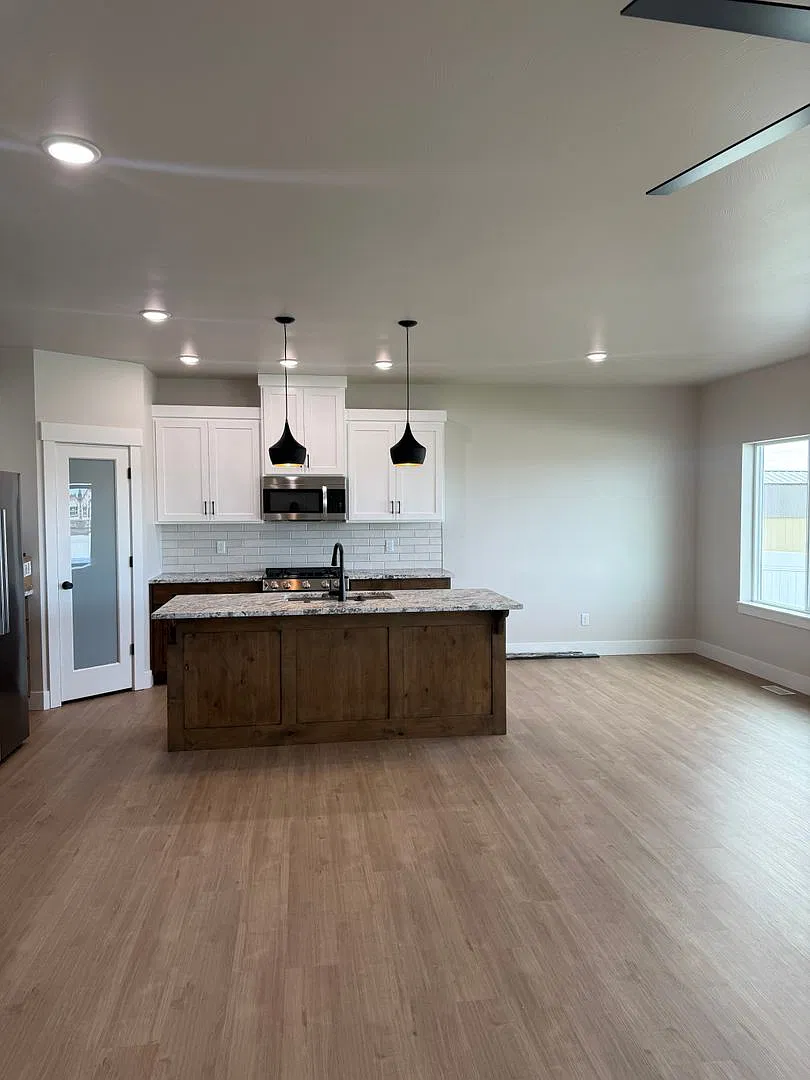 Brand-New 5 Bed, 4 Bath Twin Home in Sugar City Available Now — Photo 2