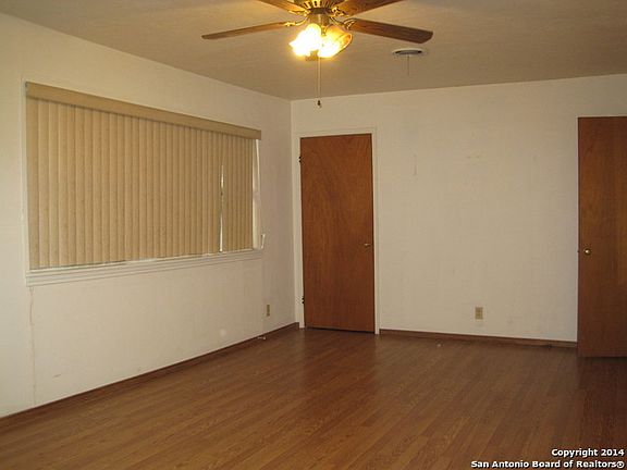 5th image of 3318 Pollydale Dr