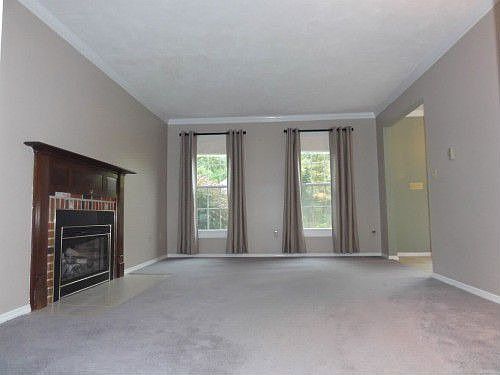2nd image of 591 Melissa Ln