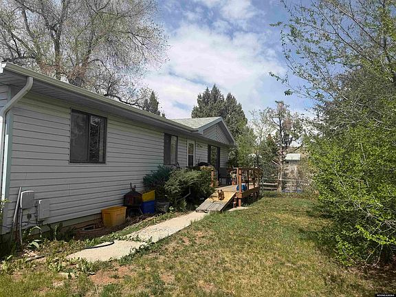 4th image of 735 Mondell St