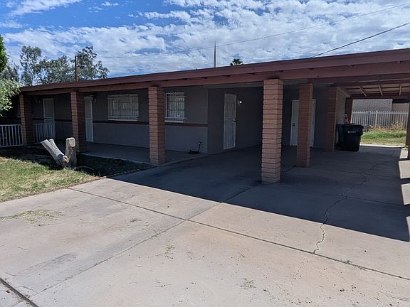 3rd image of 3905 W Almeria Rd #1