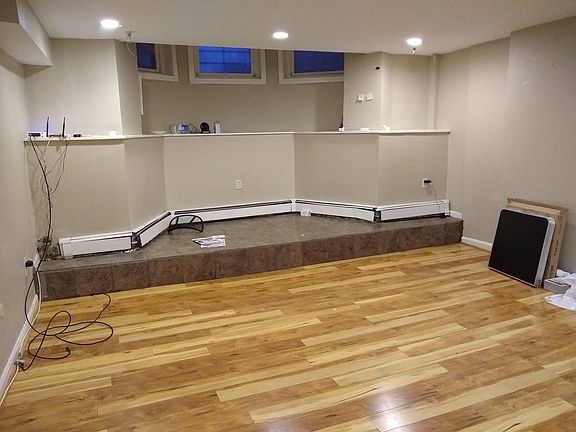 5th image of 25 Saint Stephen St APT 1