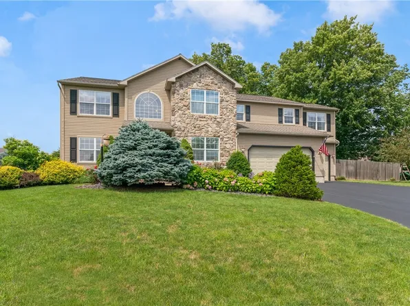 116 Norbert Pl, Minoa, NY 13116