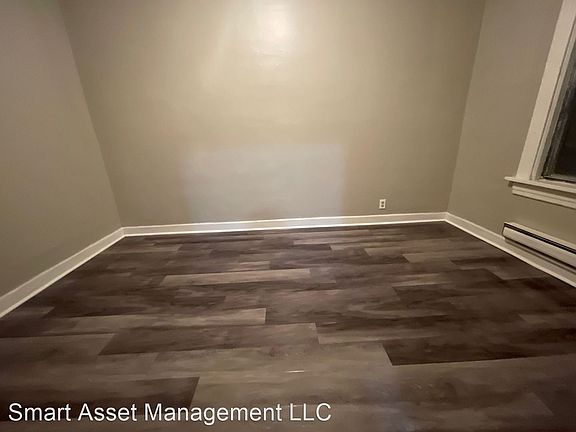 3rd image of 2350 S 10th St #10540551