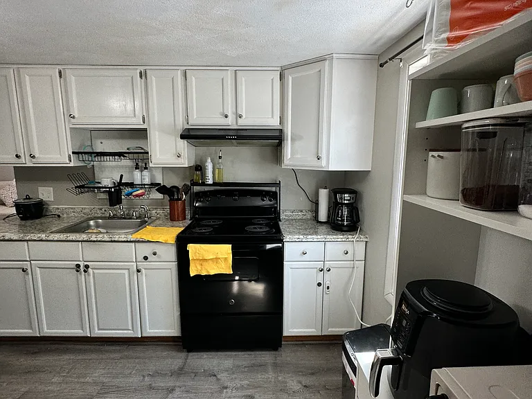12 Kelley Ct #2 — Photo 32
