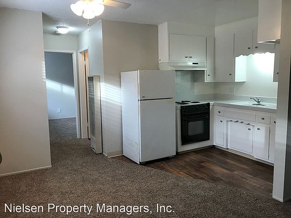 2nd image of 2409 Q St APT 15
