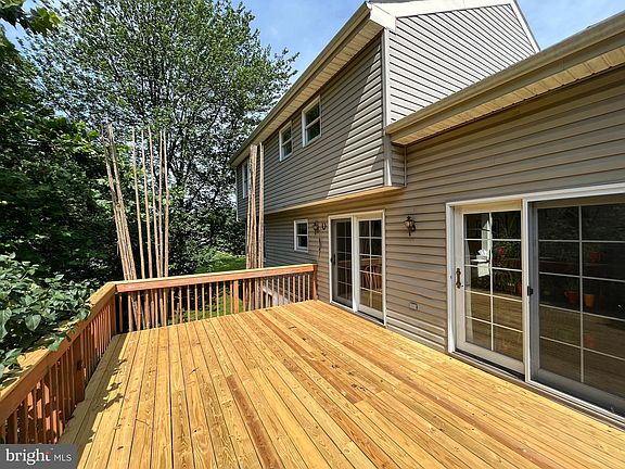 4th image of 50 Glenlee Ln