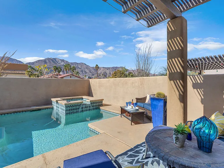 54052 Avenida Martinez — Photo 5
