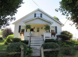 106 Phillips Rd, Latrobe, PA 15650