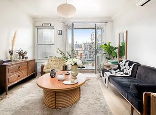 68 Green St APT 3B, Brooklyn, NY 11222