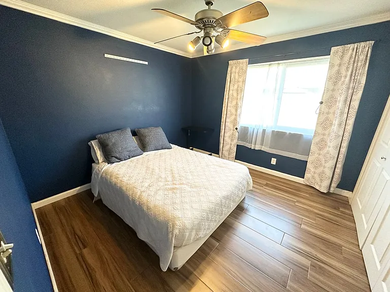 386 N Ironpike Cir — Photo 13