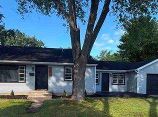 5502 Hollis Ave, Loves Park, IL 61111