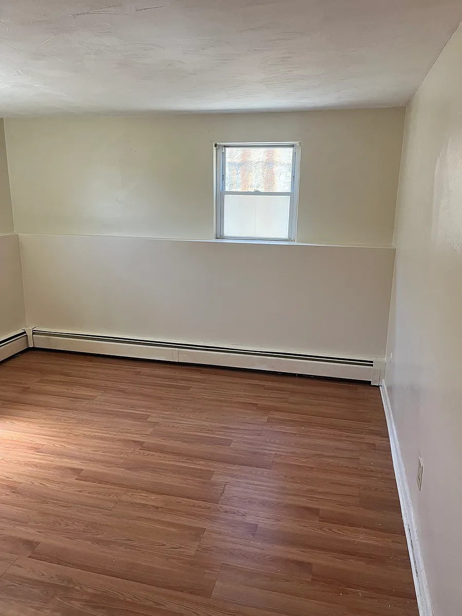 Building Photo - 27 Gillen Ave #104C