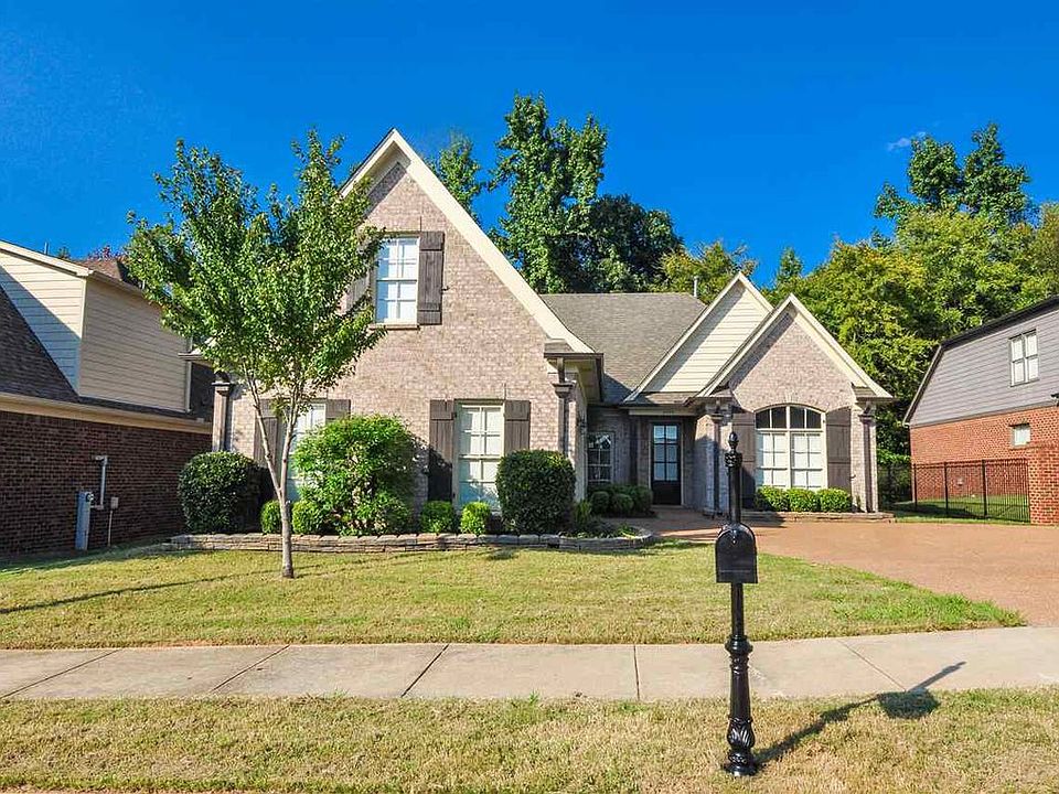 1st image of 8746 Brunswick Forest Dr