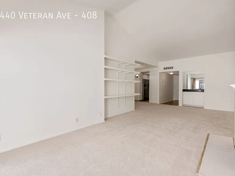 440 Veteran Ave #408 — Photo 4