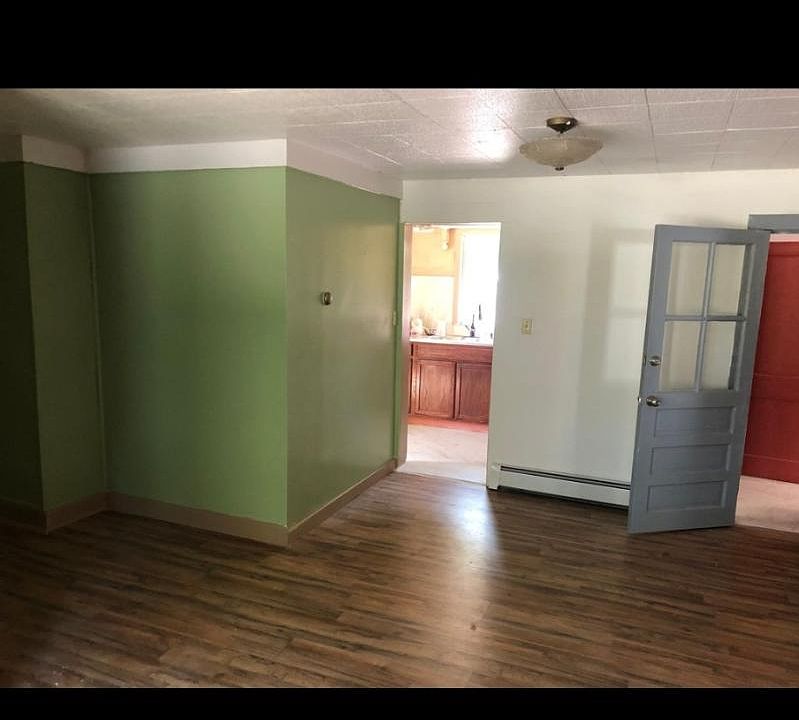 2nd image of 211 Palmer Street Ext #B