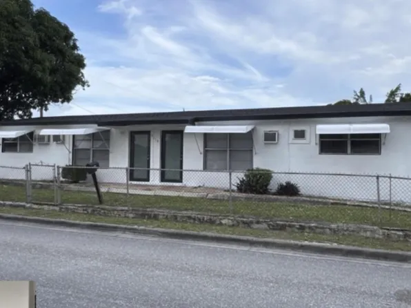 3116 R J HENDLEY Avenue, Riviera Beach, FL 33404