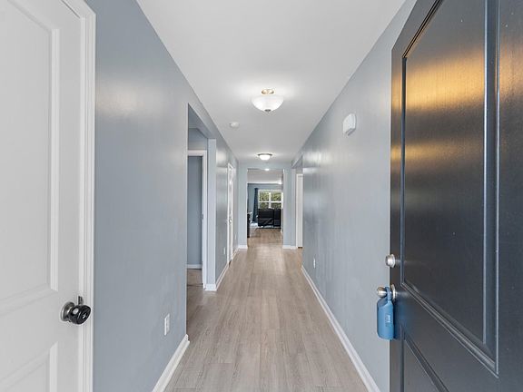 2nd image of 3200 Holly Loop