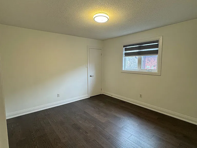 5 Burwash Ct — Photo 24
