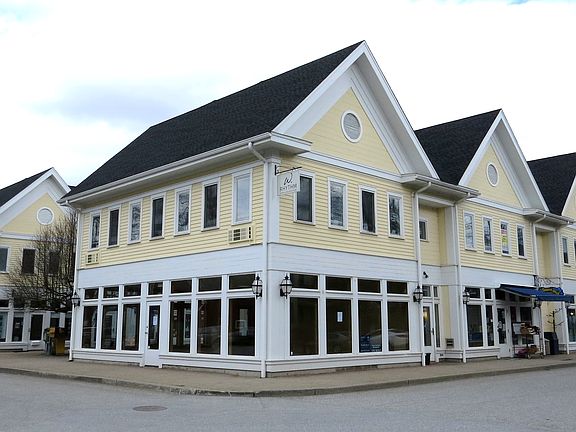 25 North Main St