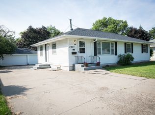 3907 Janet Ln, Brooklyn Center, MN 55429