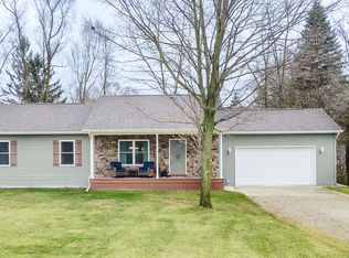 42 Peters Path, Lapeer, MI 48446