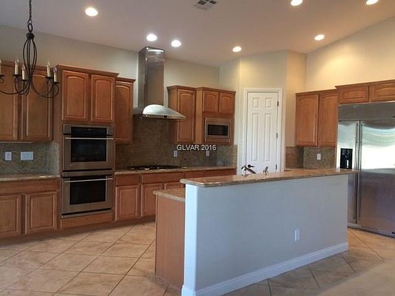 2nd image of 7413 Bugler Swan Way
