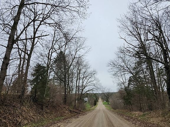 5th image of 4586 Fruin Rd