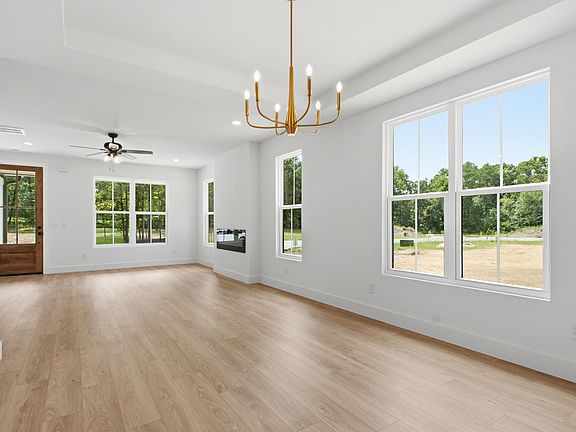 3rd image of 1765 Millie 6 Ln