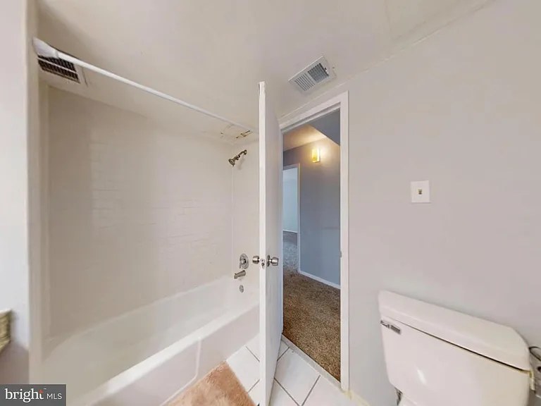 2610 Indian Dr #2B — Photo 12