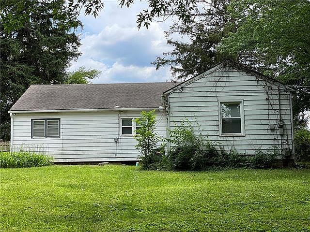 1st image of 7408 Farrow Ave