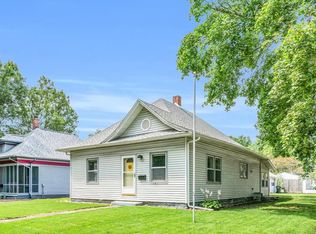 301 S Poplar St, Urbana, IL