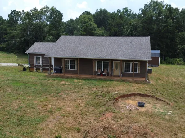 266 Red Barn Rd, Bowdon, GA 30108