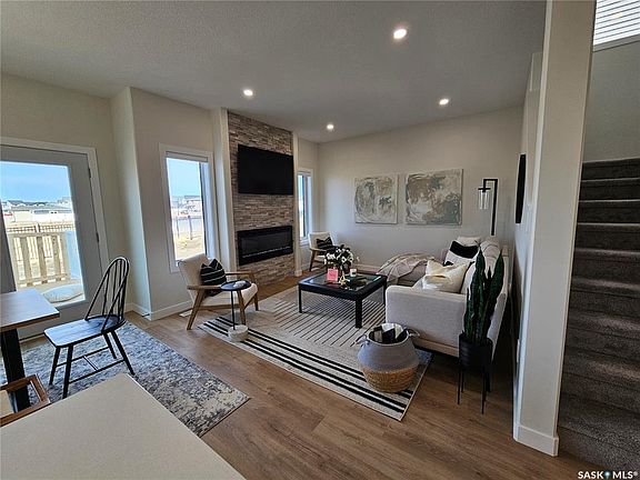 5th image of 4964 Padwick ROAD