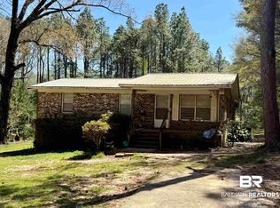 9801 Cleborne Rd, Chunchula, AL 36521