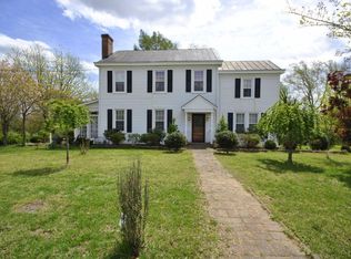 400 N Main St, Amherst, VA 24521