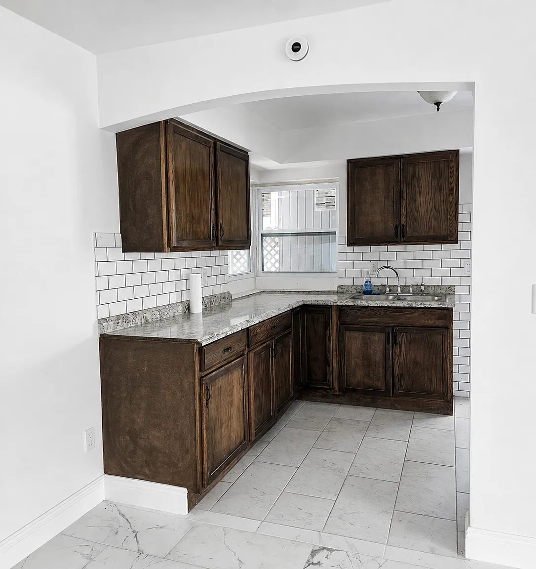 2 bed, 900 sqft, $1,645 — Photo 4
