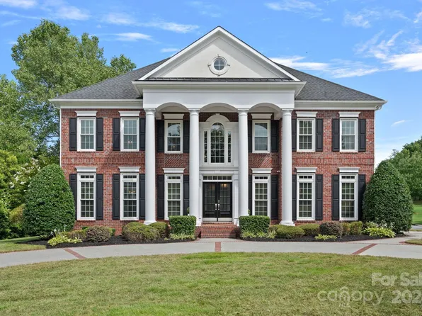 10421 Tavernay Pkwy, Charlotte, NC 28262