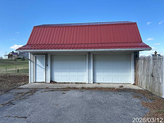 2nd image of 4409 County Road 60