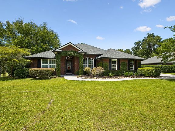 2nd image of 96095 Gravel Creek Dr