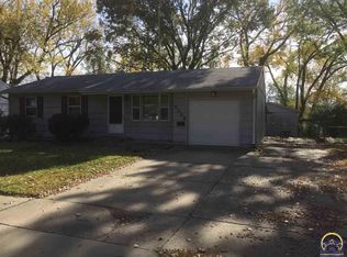 5225 SW 28th St, Topeka, KS 66614